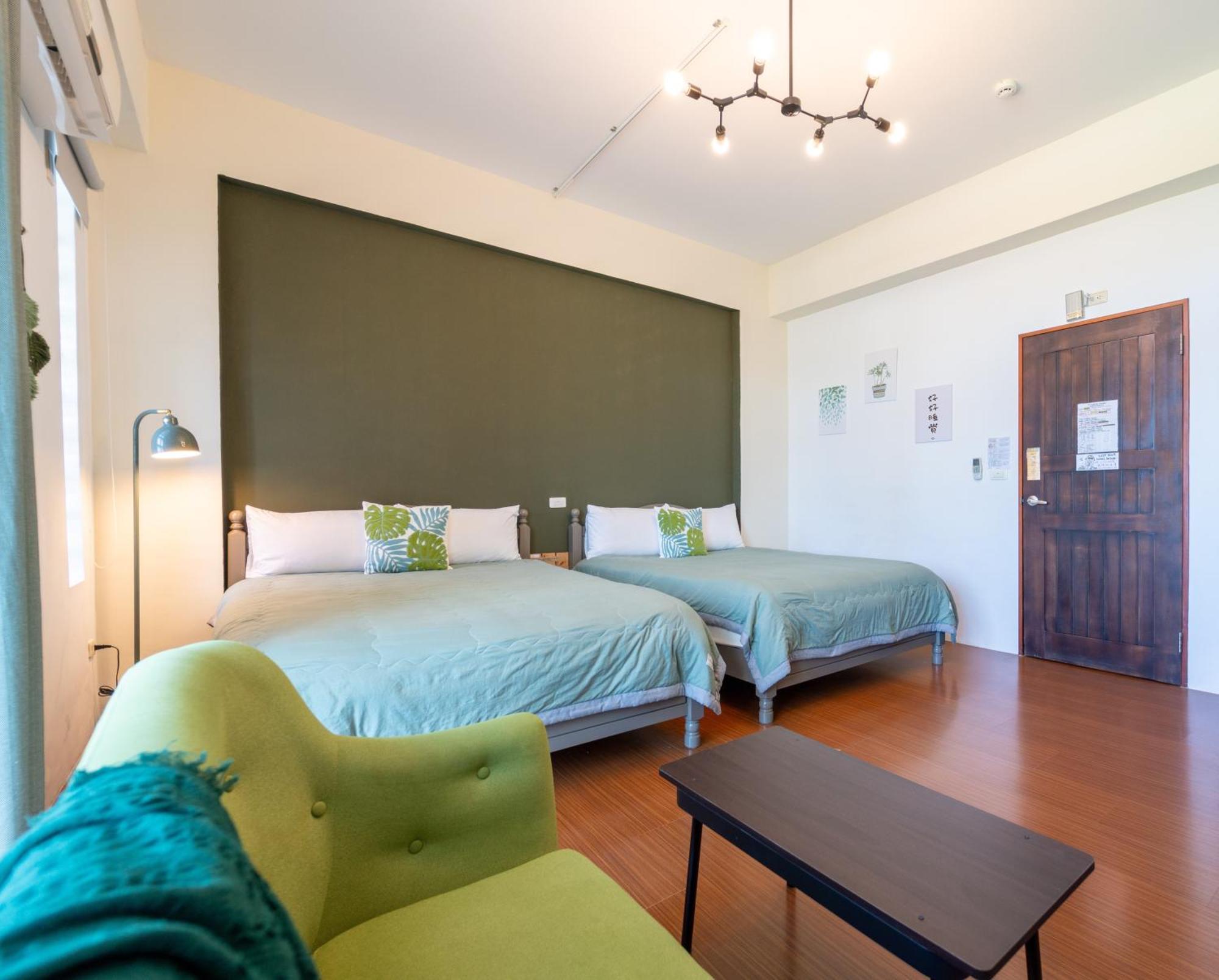 Moonlit Corner Apartment Taitung Bagian luar foto